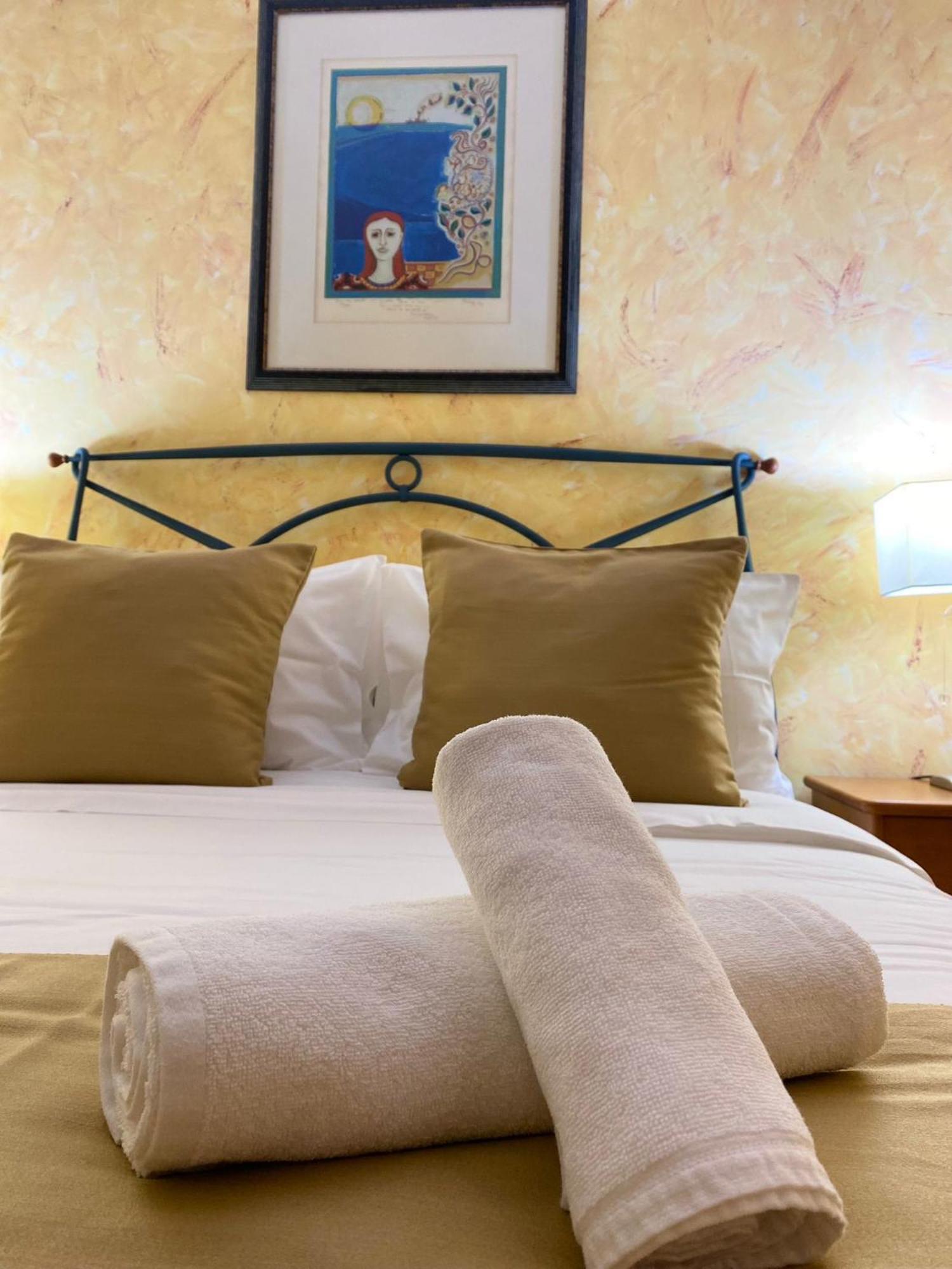 Casa Cataleia Villa Inn ポンテ・デ・リマ エクステリア 写真